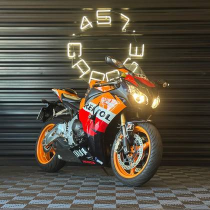 HONDA CBR 1000RR 